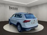 Gebraucht VW Tiguan Elegance 150 PS (110 kW) 2023 Pure white SUV