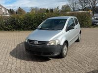 Gebraucht VW Fox 54 PS (39 kW) 2006 Silber Kleinwagen