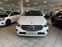 Gebraucht Mercedes B200 Style 150 PS (110 kW) 2020 Weiß (polarweiss) Kleinwagen