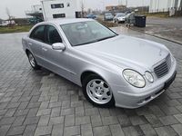 Gebraucht Mercedes E200 163 PS (119 kW) 2005 Iridiumsilber  metalliclack Limousine