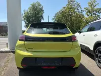 Gebraucht Peugeot 208 Active 101 PS (74 kW) 2024 Gelb Kleinwagen