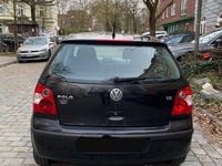 Gebraucht VW Polo Basis 64 PS (47 kW) 2003 Schwarz Limousine