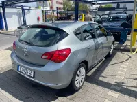 Gebraucht Opel Astra Selection 120 PS (88 kW) 2015 Grau Limousine