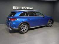 Gebraucht Mercedes GLC300 AMG 258 PS (189 kW) 2024 Metalliclack spektralblau SUV