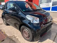 Gebraucht Toyota iQ Basis 68 PS (50 kW) 2009 Schwarz Kleinwagen