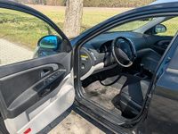 Second-hand Kia Ceed 126 CP (92 kW) 2010 Negru Hatchback