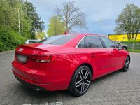 Używany Audi A4 Ambiente 190 KM (139 kW) 2018 Czerwony Sedan/Limuzyna