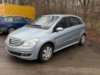 Gebraucht Mercedes B200 136 PS (100 kW) 2006 Grau Van / Kleinbus