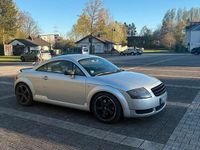 Second-hand Audi TT 180 CP (132 kW) 2000 Argintiu Coupe