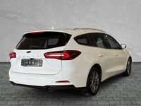 Gebraucht Ford Focus Titanium 125 PS (91 kW) 2024 Frozen white Kombi