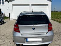 Gebraucht BMW 118 143 PS (105 kW) 2008 Silber Kleinwagen