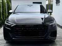 Gebraucht Audi SQ8 435 PS (319 kW) 2021 Schwarz SUV