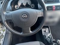 Gebraucht Opel Corsa 60 PS (44 kW) 2006 Silber Kleinwagen