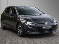 Gebraucht VW Golf VIII Active 150 PS (110 kW) 2023 Schwarz Limousine