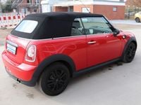 Käytetty Mini One Cabriolet 98 HP (72 kW) 2014 Punainen Avoauto