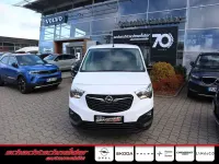 Używany Opel Combo 102 KM (75 kW) 2023 Biały Minivan