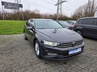 Gebraucht VW Passat Business 150 PS (110 kW) 2024 Silber Kombi