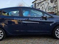 Gebraucht Ford Fiesta Trend 82 PS (60 kW) 2015 Blau Limousine