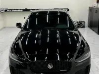 Używany Jaguar XE R-Dynamic 300 KM (220 kW) 2020 Czarny Sedan/Limuzyna
