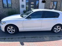Gebraucht BMW 118 Sport Line 136 PS (100 kW) 2016 Weiß Kleinwagen
