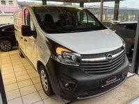 Gebraucht Opel Vivaro 120 PS (88 kW) 2017 Weiß Van / Kleinbus