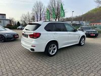 gebraucht BMW X5 xDrive25d M Sport 1.HAND Navi LEDER Kam KEY