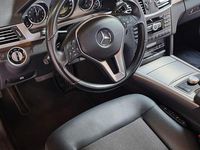 Gebraucht Mercedes E220 170 PS (125 kW) 2012 Grau Kombi