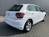 Gebraucht VW Polo Comfortline 80 PS (58 kW) 2019 Weiß metallic Kleinwagen