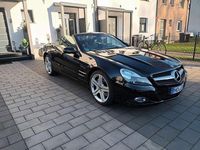 Gebraucht Mercedes SL300 Edition 231 PS (169 kW) 2011 Schwarz Cabrio
