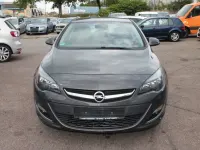 Gebraucht Opel Astra Active 116 PS (85 kW) 2013 Grau Limousine