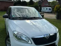 Gebraucht Skoda Fabia Ambition 60 PS (44 kW) 2014 Weiß Limousine