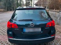 Gebraucht Opel Astra 120 PS (88 kW) 2014 Grün Kombi