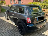 Käytetty Mini ONE 98 HP (72 kW) 2013 Musta Viistoperä