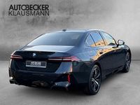 Neu BMW 520 M Sport 190 PS (139 kW) 2025 Grau Limousine