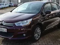 Gebraucht Citroën C4 Tendance 120 PS (88 kW) 2011 Rot (metallic) Kleinwagen