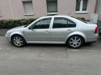 Gebraucht VW Bora 110 PS (80 kW) 2003 Silber Limousine