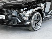 Neu Hyundai Kona Select 99 kW (135 PS) 2025 Schwarz SUV