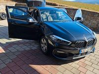 Gebraucht BMW 118 Advantage 140 PS (102 kW) 2019 Schwarz Kleinwagen