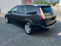Usado Ford Focus 110 CV (80 kW) 2011 Negro Familiar