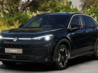 Neu VW T-Roc R-line 150 PS (110 kW) 2026 Schwarz SUV