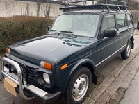 Gebraucht Lada niva 83 PS (61 kW) 2019 Grün SUV