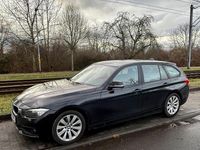 Gebraucht BMW 318 143 PS (105 kW) 2016 Schwarz Kombi
