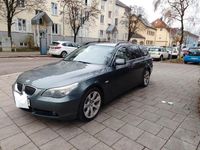 Gebraucht BMW 525 218 PS (160 kW) 2006 Silber Kombi