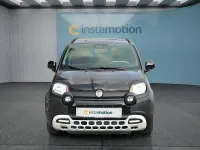 Neu Fiat Panda Cross Cross 65 PS (47 kW) 2026 Schwarz Kleinwagen