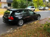 Gebraucht BMW 318 143 PS (105 kW) 2008 Schwarz Kombi