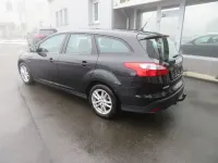 Gebraucht Ford Focus Ambiente 101 PS (74 kW) 2014 Schwarz Limousine