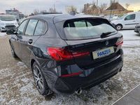Gebraucht BMW 120 Advantage 190 PS (139 kW) 2022 Schwarz Kleinwagen