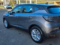 Second-hand Renault Captur Evolution 143 CP (105 kW) 2025 Gri SUV