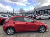 Gebraucht Mazda 2 Nakama 90 PS (66 kW) 2016 Rot Kleinwagen