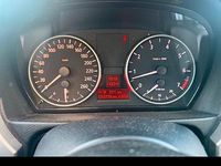 Gebraucht BMW 320 150 PS (110 kW) 2006 Schwarz Limousine